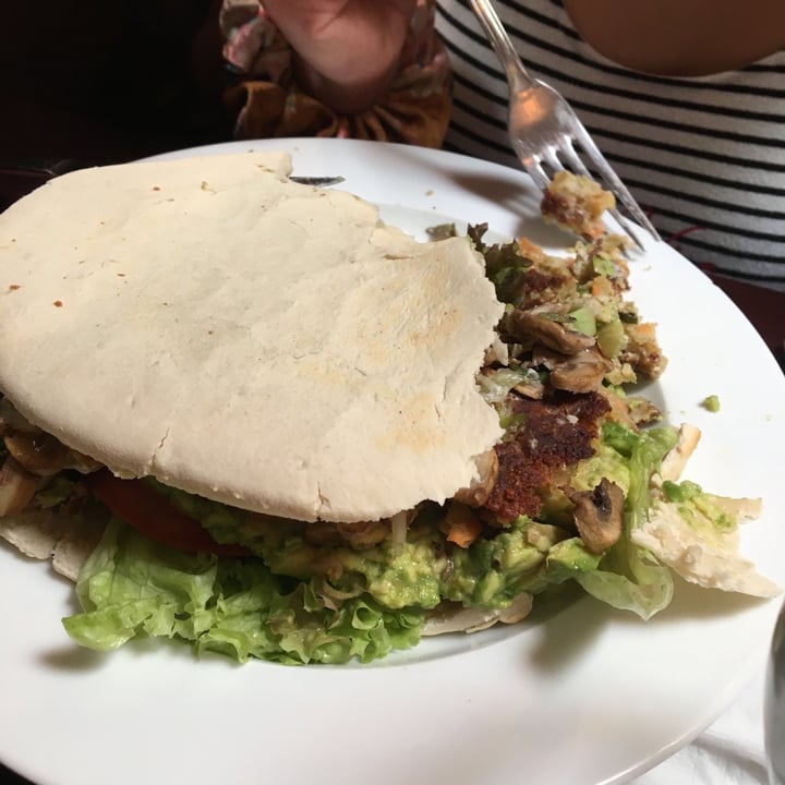 photo of El Barista Caffé VegBurguer shared by @javimora on  20 Nov 2019 - review