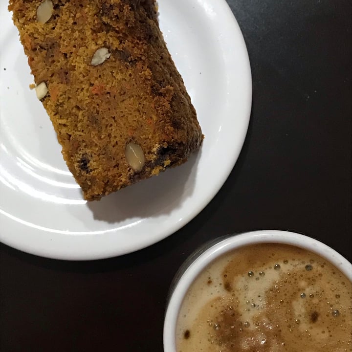 photo of TAN NATURAL Carrot Cake shared by @brivivante on  03 Aug 2021 - review