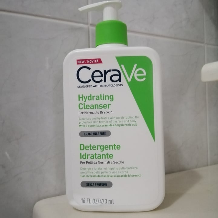 review photo of CeraVe Detergente idratante shared by @valevalentina on 01 Oct 2022 - review