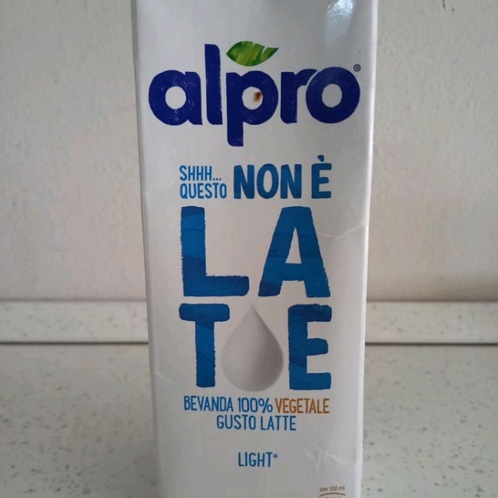 photo of Alpro Shhh...Questo Non è Latte shared by @smilee on  11 Oct 2022 - review