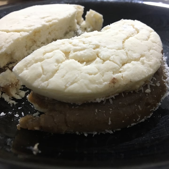 review photo of Kiwi vegan Alfajor De Maicena shared by @natig on 03 Jul 2021 - review