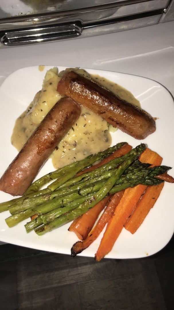 photo of Beyond Meat Beyond Sausage Brat Original  shared by @jadeashleyhunter on  31 Mar 2020 - review