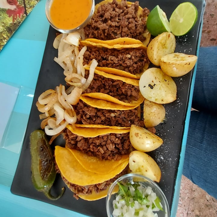 photo of Hijos del Sol (Delivery y Pick-up) Tacos De Asada De Soya shared by @rebecalozano on  08 Sep 2021 - review