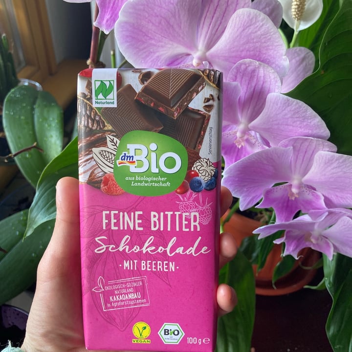 photo of dmBio Chocolate with berries shared by @illusionbenny on  20 Jun 2021 - review