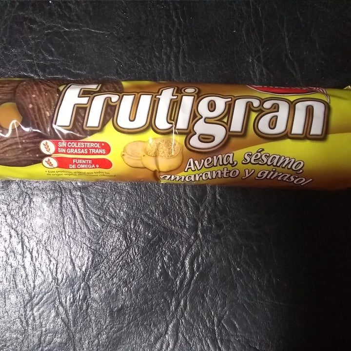 photo of Granix Galletitas Frutigram shared by @mendo811 on  29 May 2021 - review
