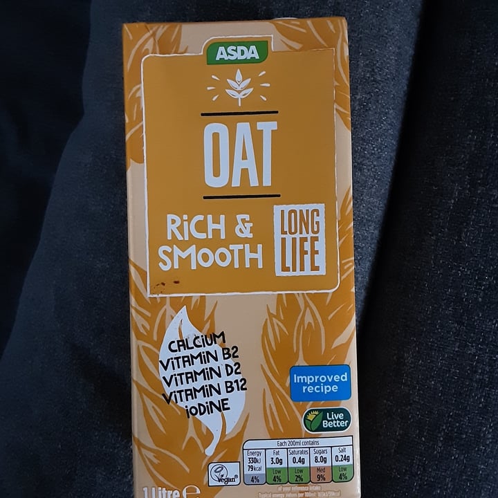 photo of ASDA Oat Milk shared by @waitrosevegan on  28 Feb 2021 - review