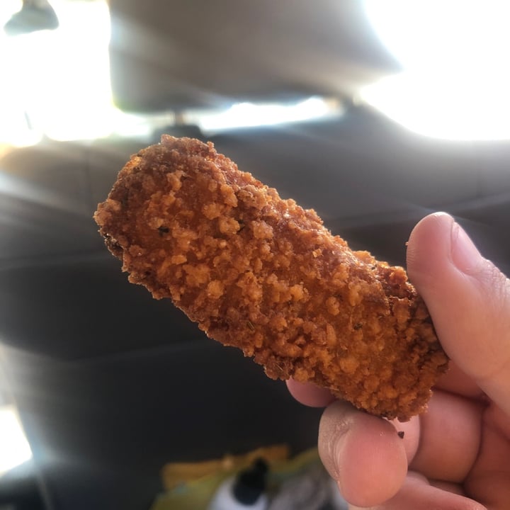 photo of Nice Guys 100% Vegan Nutzarella Sticks shared by @magicturtlez on  16 Aug 2020 - review