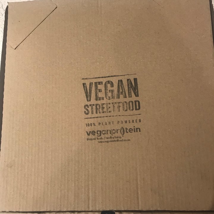 photo of Vegan Street Food ZA Chickless Mayo Pizza shared by @theleafeaters on  26 Apr 2021 - review