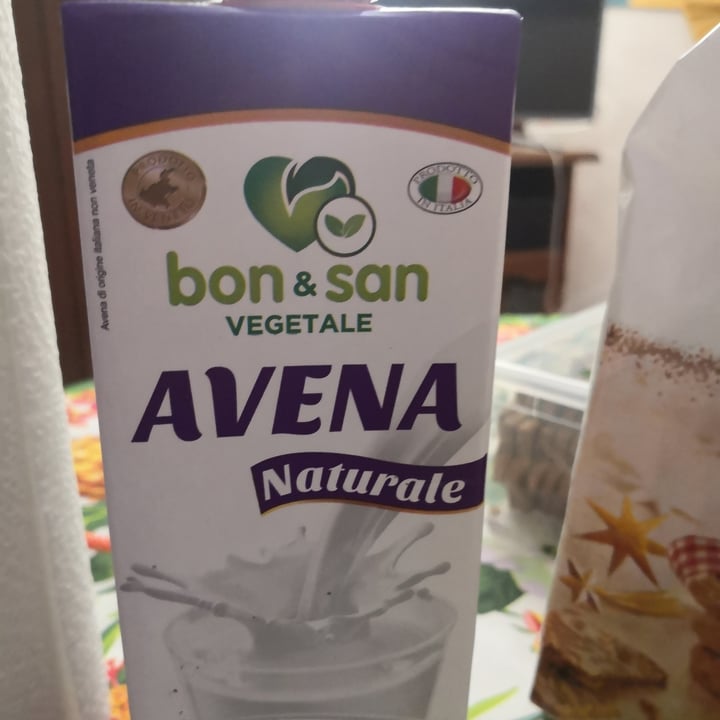 photo of Bon & San Bevanda Vegetale all'Avena shared by @auroragulli on  18 Dec 2021 - review