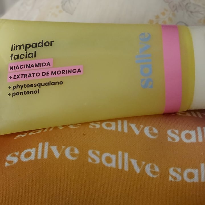 photo of Sallve Limpador Facial shared by @lucoruja on  27 Apr 2022 - review
