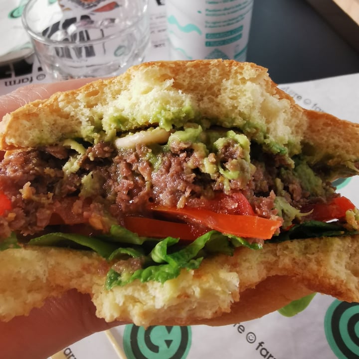 photo of 3B - Burger Beer Bitter Future burger shared by @eglesplendente on  02 May 2022 - review