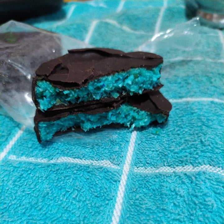 review photo of Candy Cats Vegan Food Medallones De Menta shared by @medl on 22 Nov 2022 - review