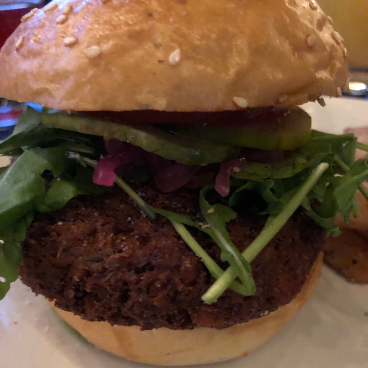 photo of Junk Ditch Brewing Company Falafel burger shared by @karenasp on  19 Sep 2020 - review