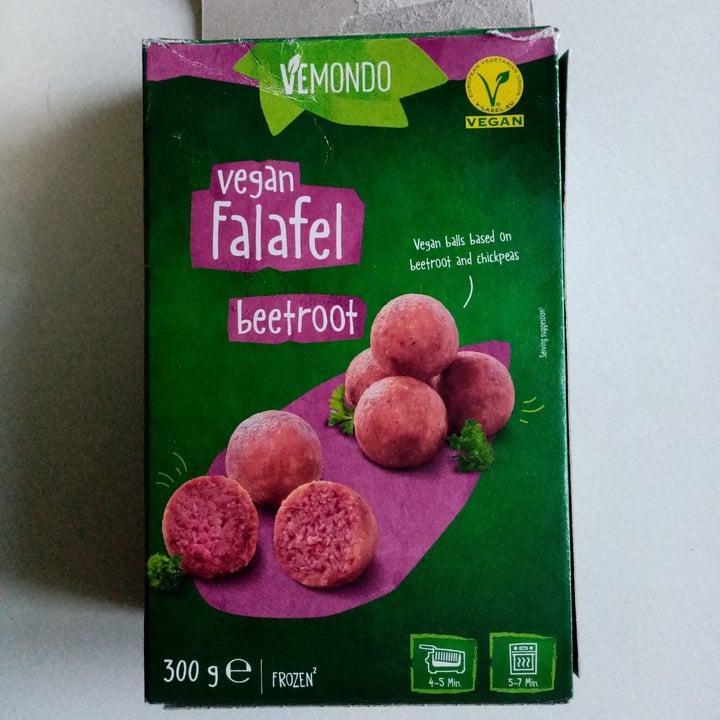 photo of Vemondo Vegan Falafel Beetroot shared by @valeveg75 on  13 Oct 2021 - review