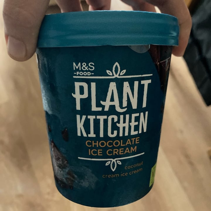 review photo of Plant Kitchen (M&S) Chocolate ice cream shared by @animalsrule on 10 Mar 2022 - review