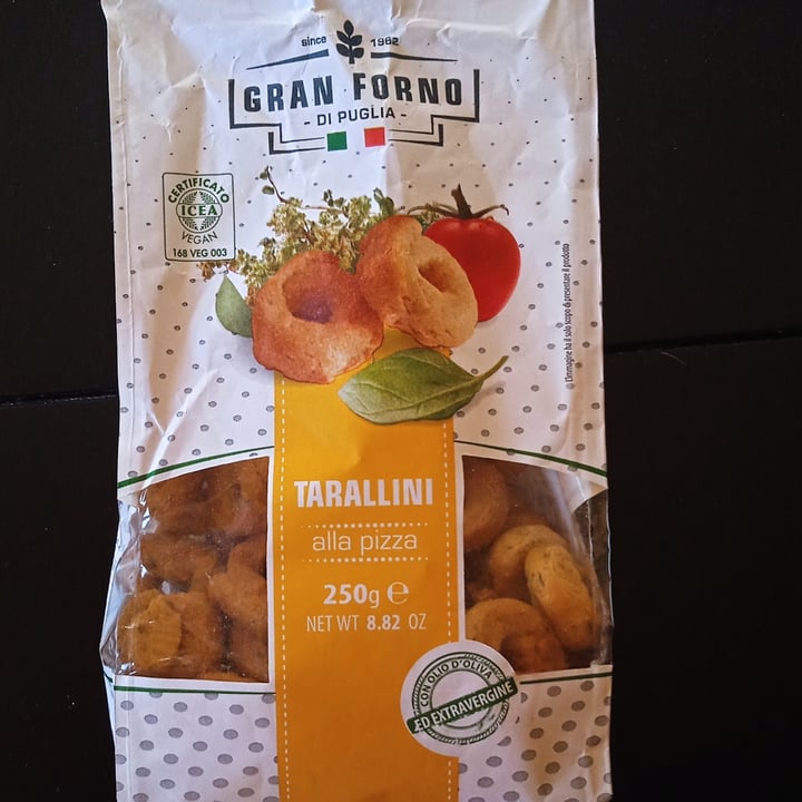 photo of Gran forno di Puglia tarallini alla pizza shared by @iriavizcaino on  10 Dec 2022 - review