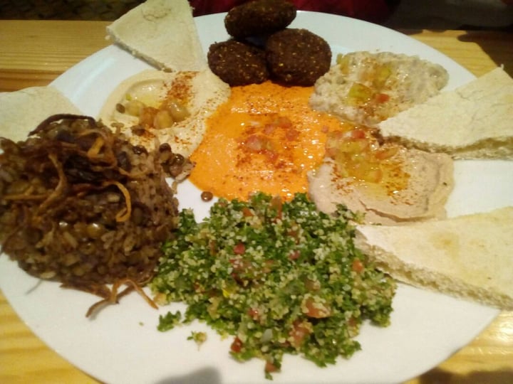 review photo of El Khalifa Plato Vegetariano shared by @ricardodiazalarcon on 02 Oct 2019 - review