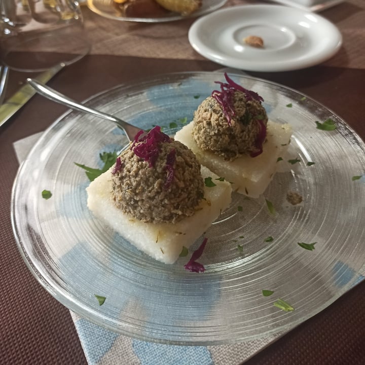 photo of La Tecia Vegana Antipasto Di Mare shared by @nemi on  13 Apr 2022 - review