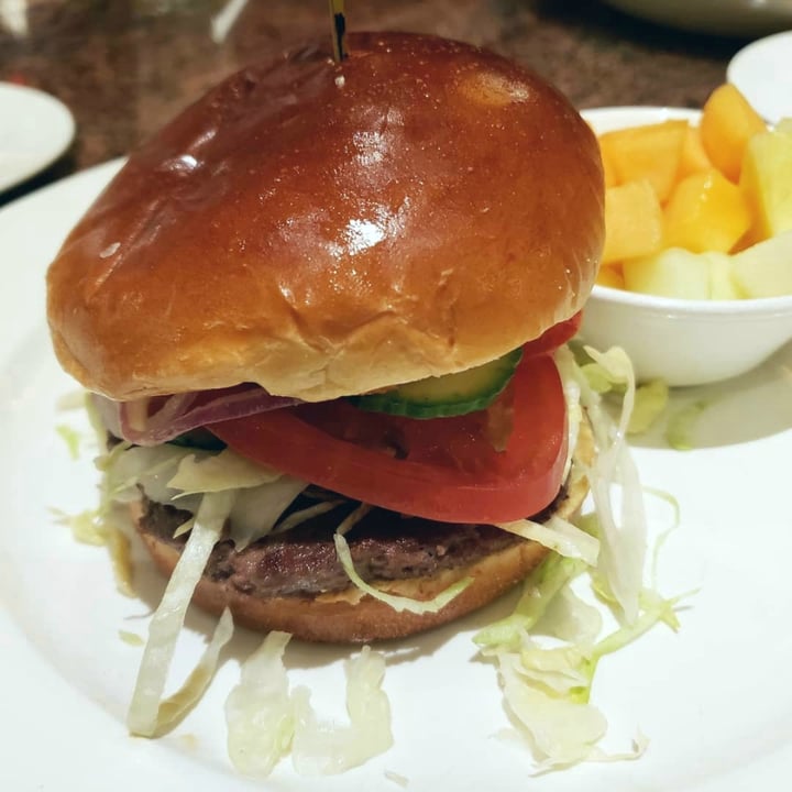 photo of Lucky Penny at Red Rock Greenhouse Burger shared by @prowhistlerdave on  28 Sep 2021 - review