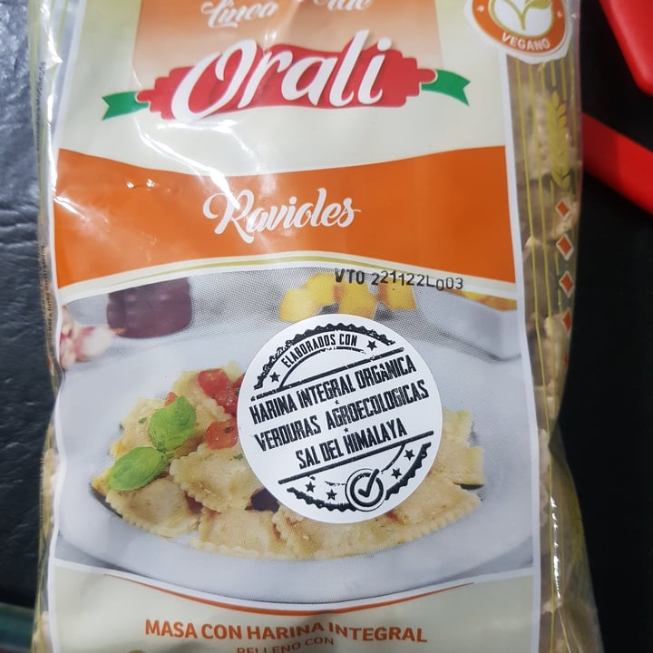 photo of Orali Ravioles integrales de Calabaza & Tofu shared by @candelaveg14 on  14 Nov 2022 - review