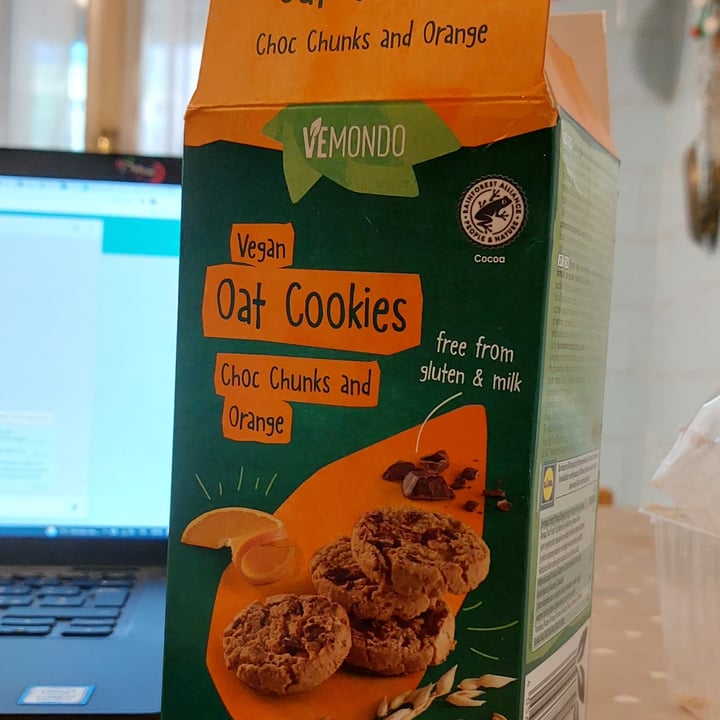 review photo of Vemondo Biscotti con pezzi di cioccolato e arancia shared by @freeariello on 17 Jan 2022 - review