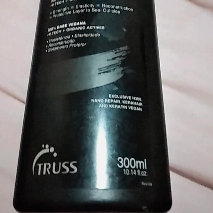 review photo of Truss shampoo therapy truss shared by @heloisavictorpacheco on 11 Nov 2022 - review