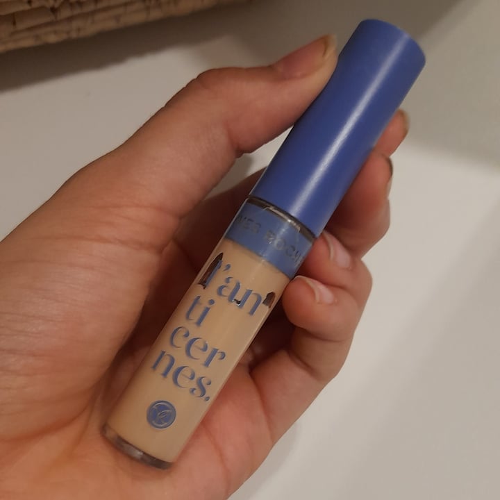 review photo of Yves rocher Correttore in crema shared by @queenzel on 19 Jun 2022 - review