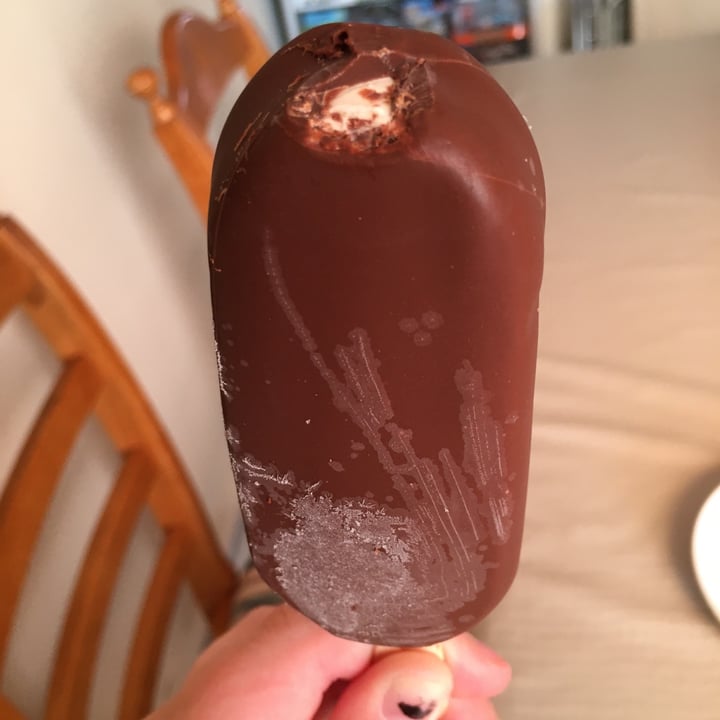 photo of Magnum Dairy Free Sea Salt Caramel shared by @xxveganxx on  28 Dec 2021 - review