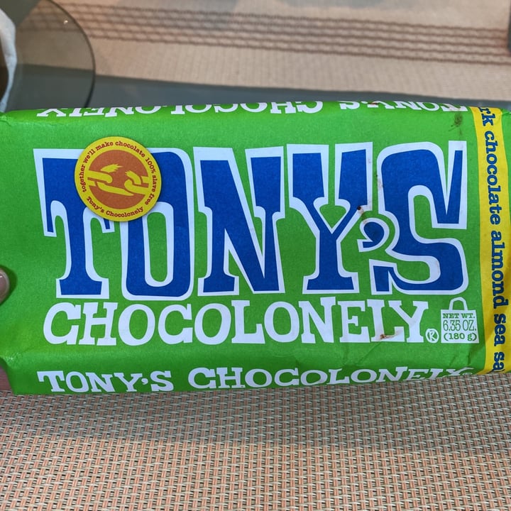 review photo of Tony’s Chocolonely Dark Almond Sea Salt 51% shared by @mcobianm on 20 Jul 2021 - review