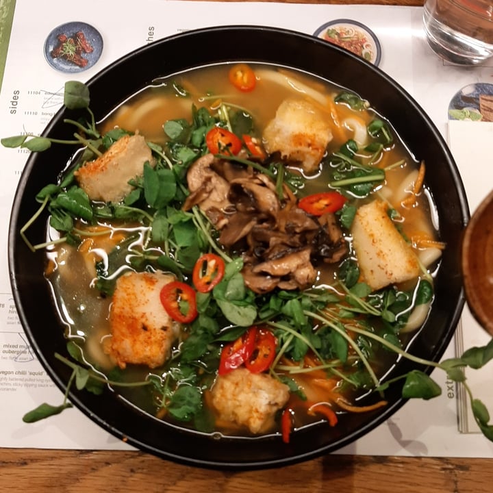 photo of wagamama watford Kare buroso ramen shared by @maiaceto on  27 Feb 2022 - review