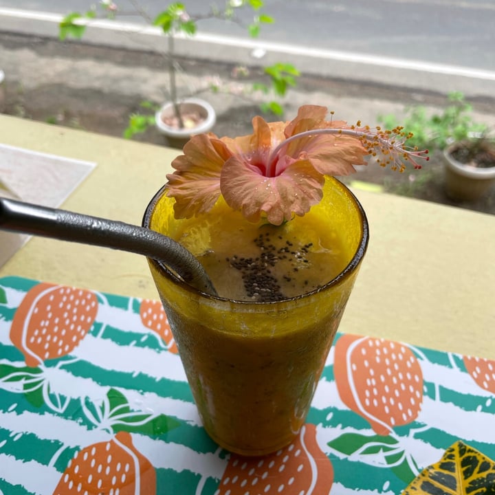review photo of TOSTAS Estrella smoothie shared by @manuromani on 18 Jun 2021 - review