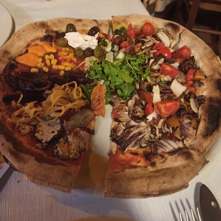 photo of Ristorante Rocca 'Ja Pizza vegan shared by @giuliakikiw on  03 Sep 2022 - review