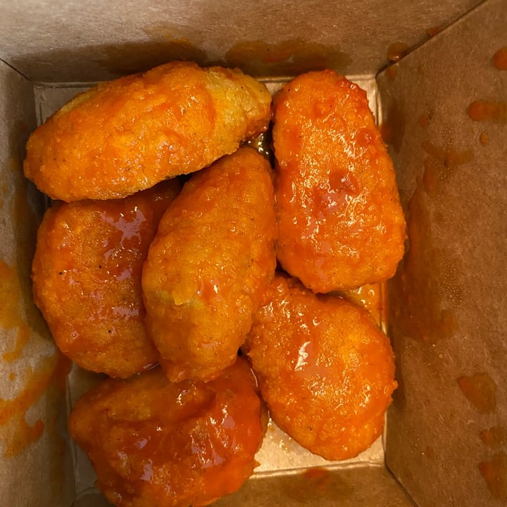 photo of V Burger Crispy Buffalo Chick’n Bites shared by @nathlena19 on  09 Jun 2022 - review