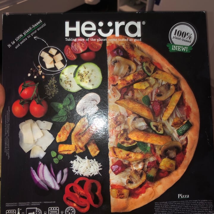 photo of Heura Heura Pizza 100% Vegetal shared by @hannahaltmann on  18 Oct 2020 - review