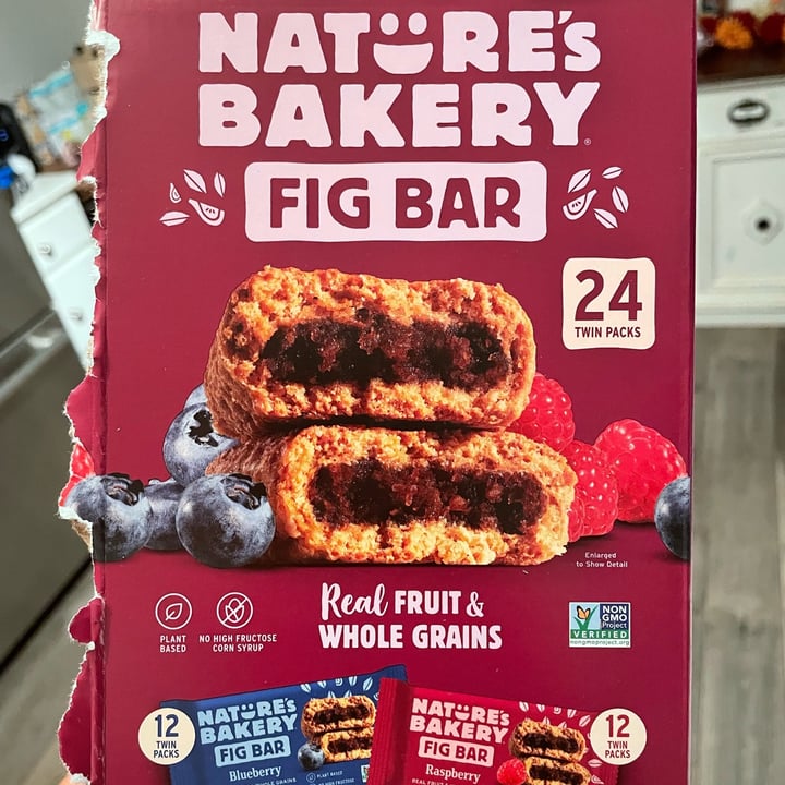 photo of Nature's Bakery Blueberry Fig Bar And Raspberry Fig Bar shared by @vegangoat on  19 Oct 2021 - review