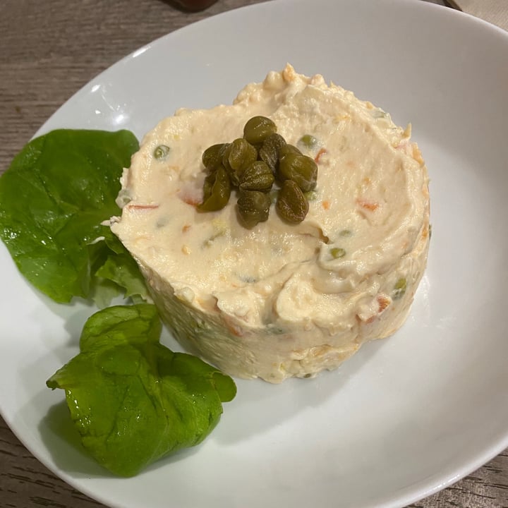 photo of El Perro Gamberro Ensaladilla rusa shared by @gororiddle on  13 Nov 2020 - review