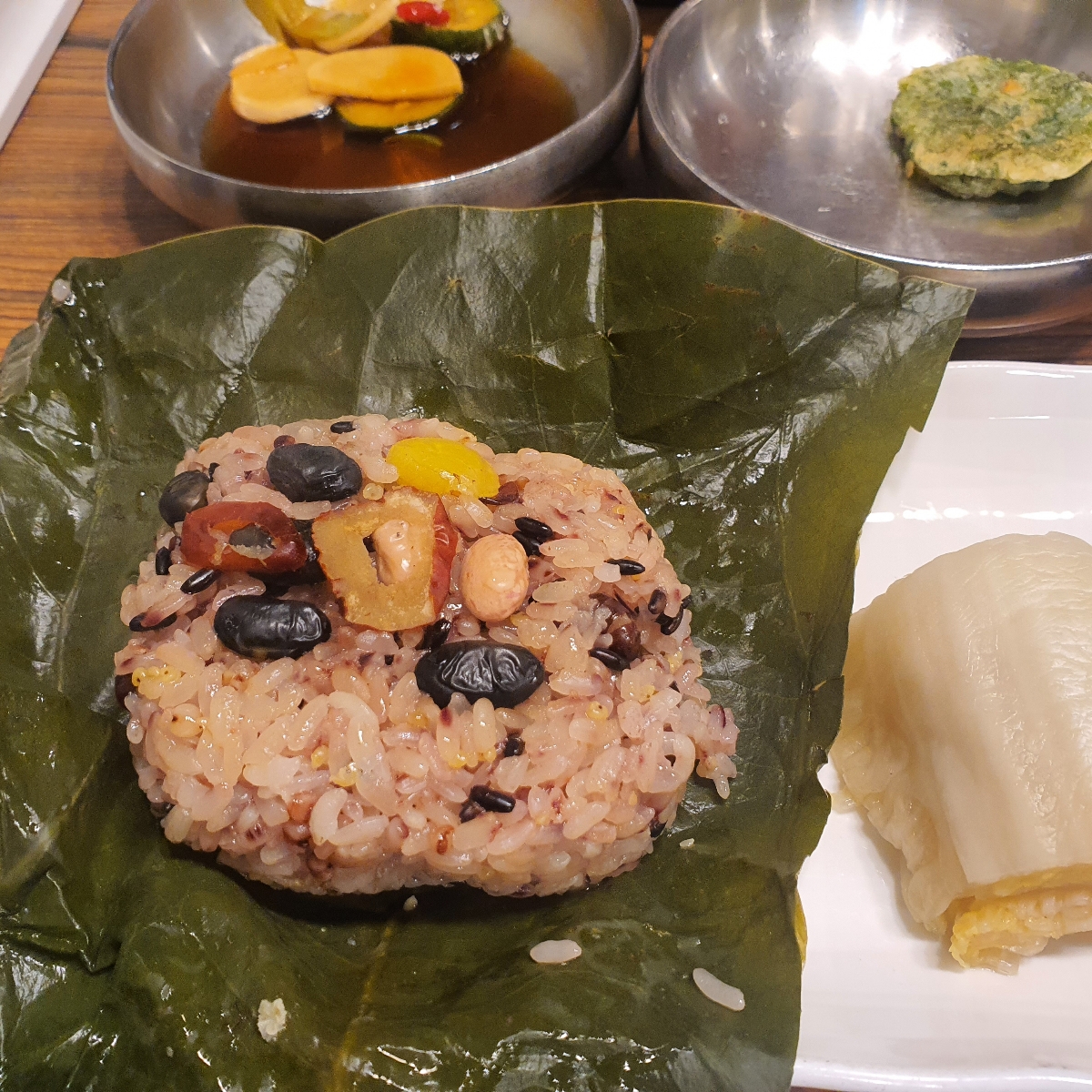약선연밥정식 at Hangaram, Seoul - Vegan Dish Reviews & Ratings | abillion