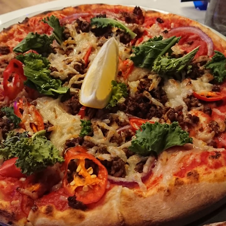photo of PizzaExpress Impossible Curry Classic Pizza shared by @hollya113 on  30 Oct 2020 - review