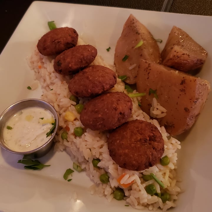photo of The Lemon Tree Falafel Dinner shared by @metalmel666 on  27 Dec 2021 - review