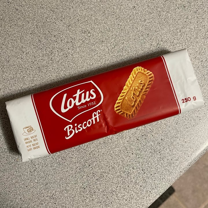 photo of Lotus Biscoff Lotus Biscoff Original Cookies shared by @amyindigo on  10 Mar 2021 - review