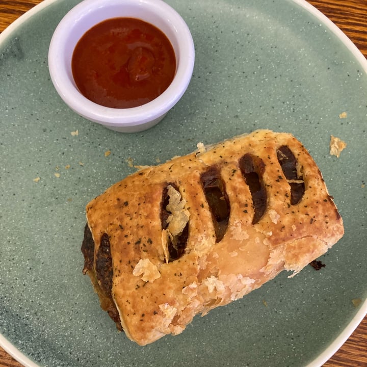 photo of Cornucopia sausage roll shared by @elewink24 on  28 Aug 2022 - review