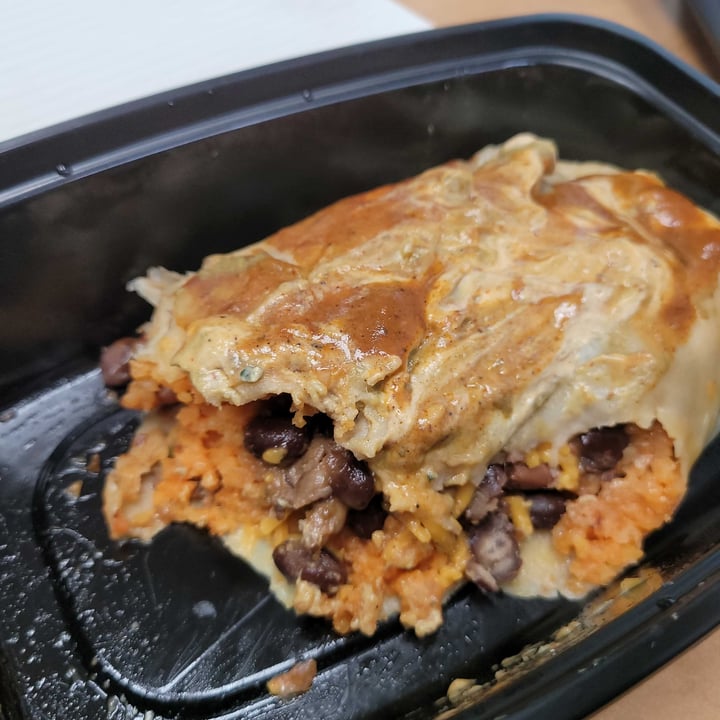 photo of Royally Baked LLC Burrito (steakish) shared by @mdonahue on  01 Feb 2021 - review