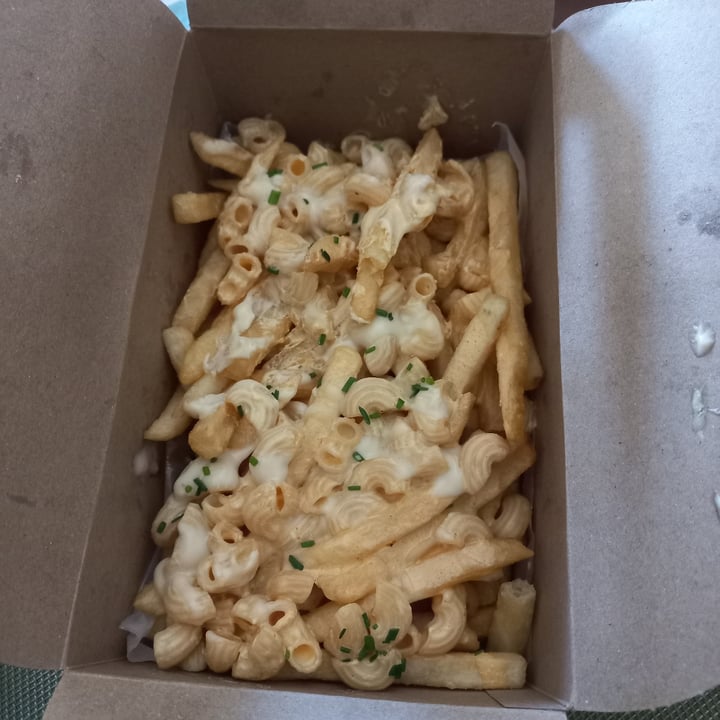 review photo of VEGAN FOX Papas Mac And Cheese shared by @titosiempretito on 10 Jan 2022 - review