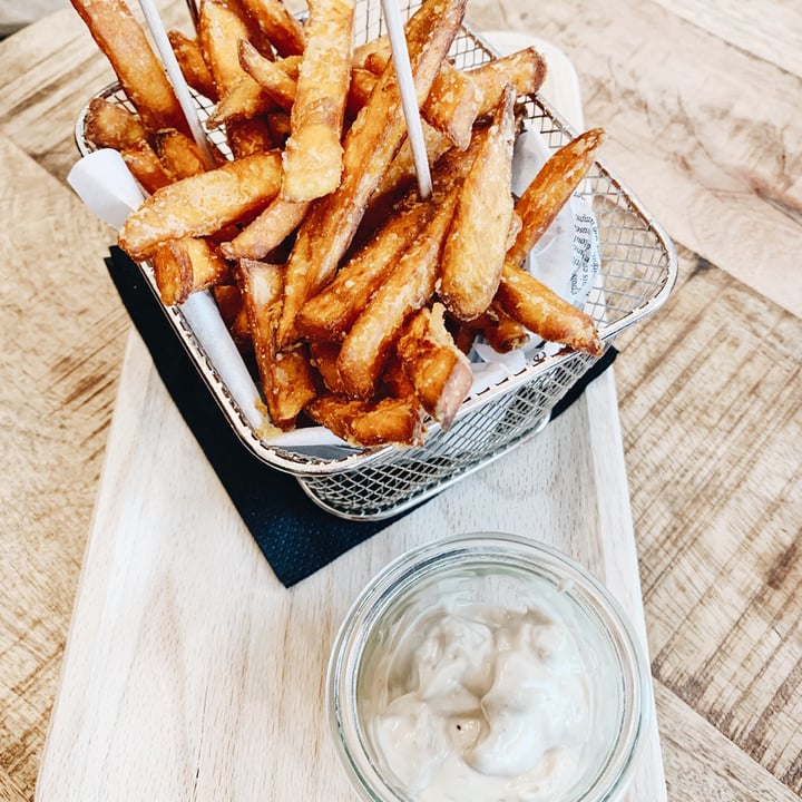 photo of Goldkind Sweet Potato Fries shared by @bshade on  11 Aug 2019 - review