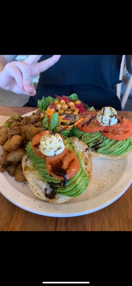 review photo of Chickpea restaurant Avocado Toast shared by @kready on 22 Nov 2019 - review
