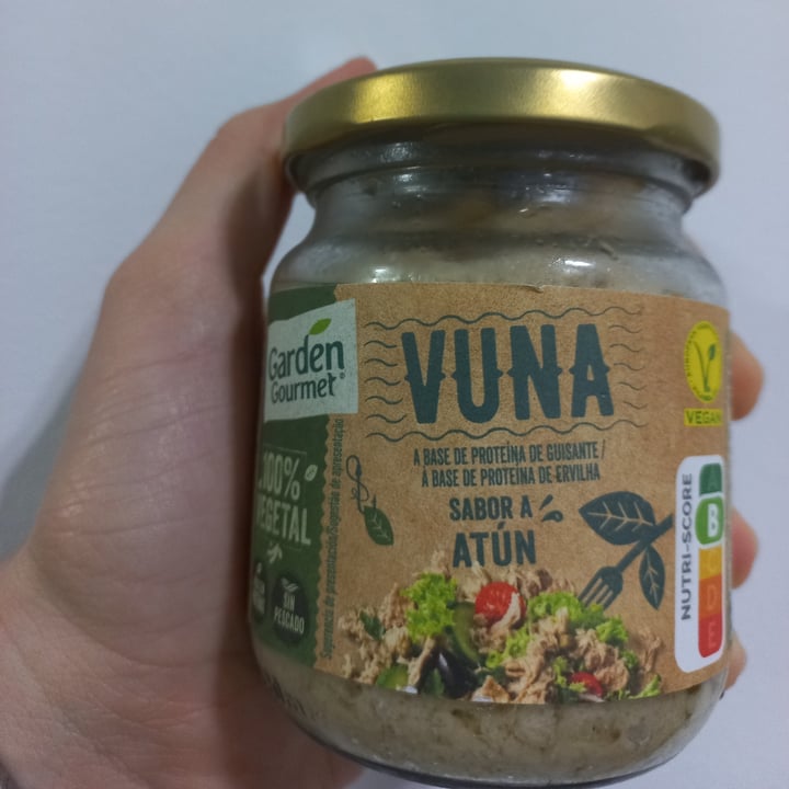 photo of Garden Gourmet Vuna shared by @crastleveg on  15 Mar 2022 - review