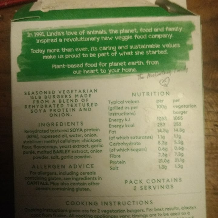 photo of Linda McCartney's Vegetarian 1/4 LB Burgers shared by @don1mclean on  27 Sep 2022 - review