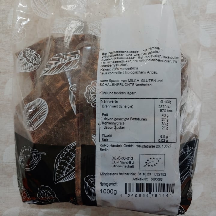 review photo of Koro Cioccolato fondente bio a pezzi con mix di frutti di bosco shared by @elires on 29 Sep 2022 - review