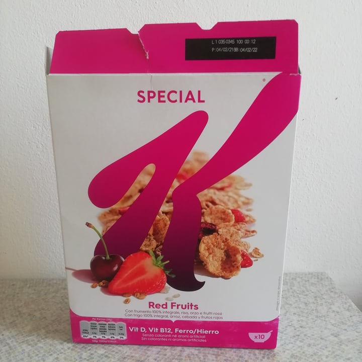 photo of Kellogg Kellogg’s Red Fruit shared by @elysadelucchi on  17 Jun 2021 - review