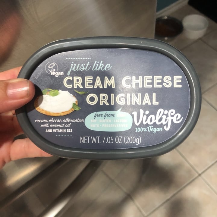 photo of Violife Creamy Cheddar Flavour shared by @richardsontina on  17 Jun 2020 - review
